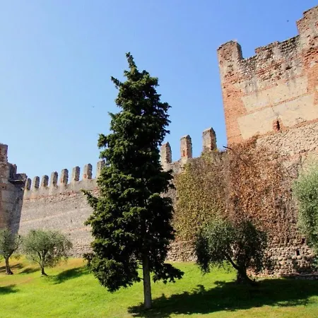 Exquisite Holiday In With Panoramic View Ferienhaus